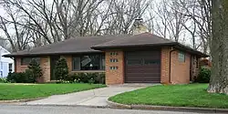 Image 2Brick ranch-style house (from List of house types)