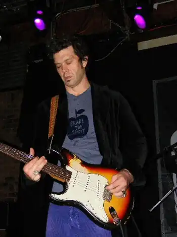 Doyle_Bramhall_II_Ron_Baker_1.jpg
