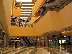 Shops (G/F)